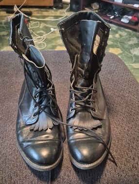Men's Black Lace-Up Leather Kiltie Boots